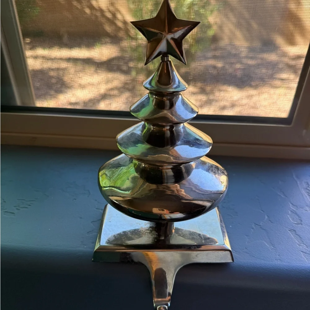 Crate&Barrel Silver Holiday Tree with Star